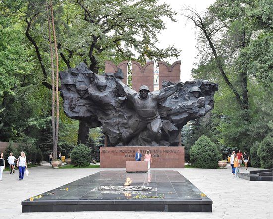 Park Named After Panfilov's 28 Guardsmen